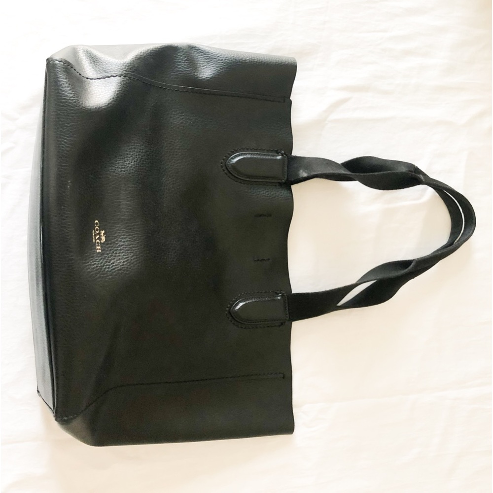 Black coach tote bag
